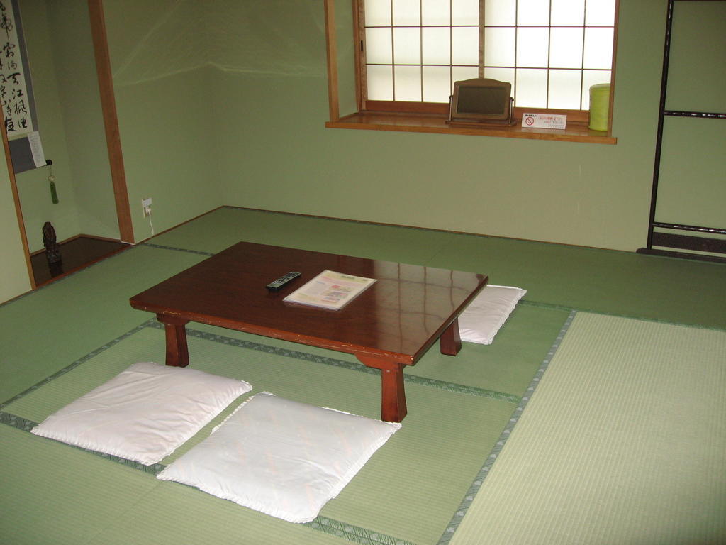 Onsen Pension Hanasakiyama Minakami Kamer foto